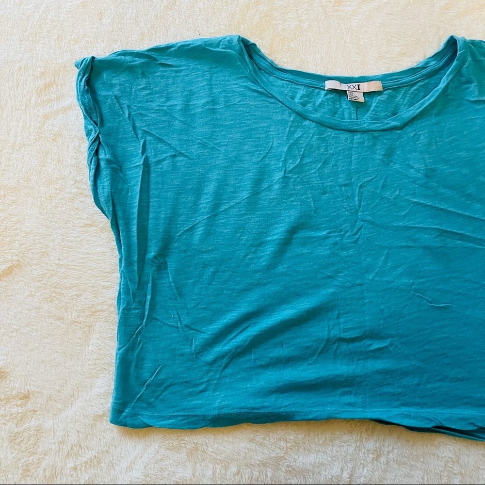 NEW Square Crop Top - Picture 4 of 6